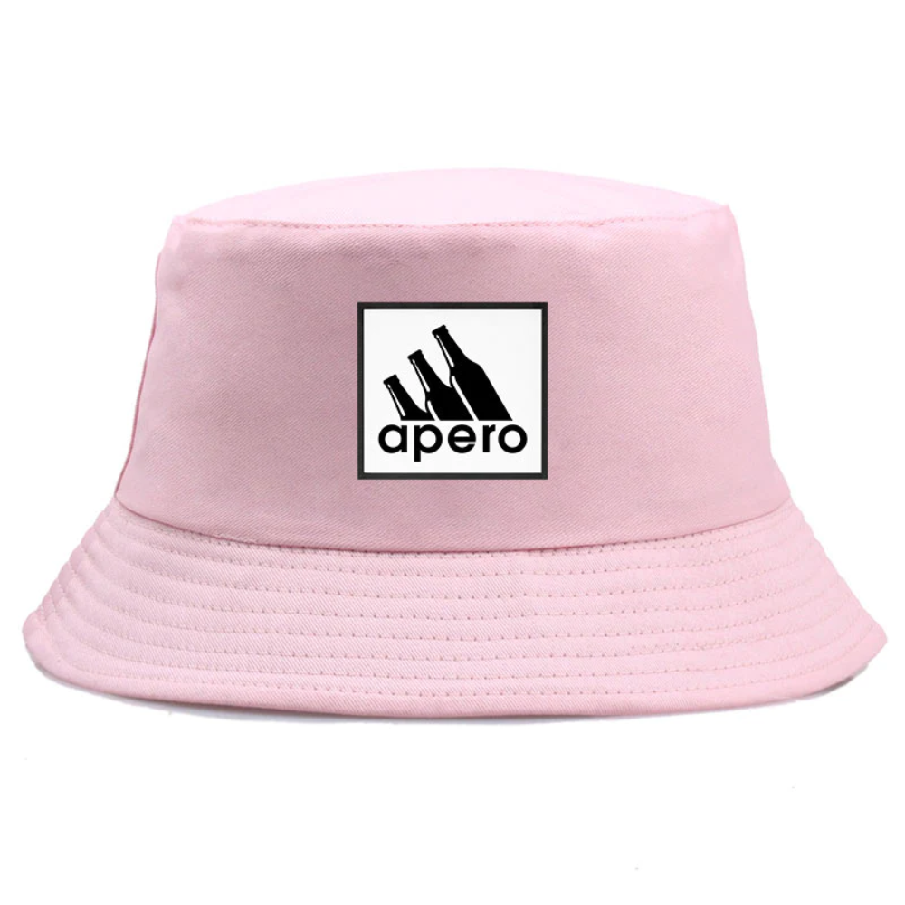 Bob de couleur rose avec inscrit apéro avec le design du logo Adidas.