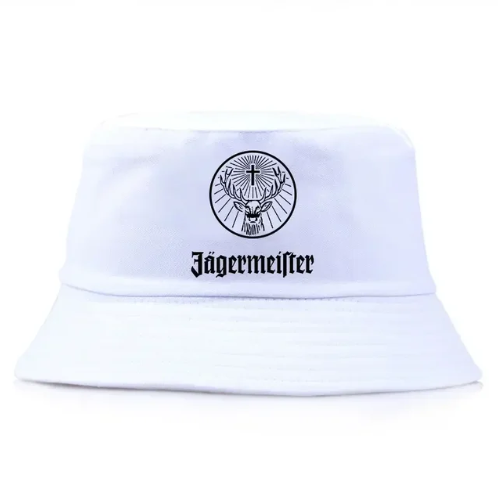 Bob de couleur blanc avec inscrit le logo Jägermeister.