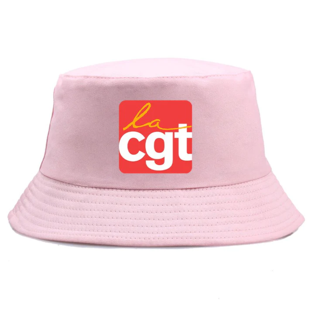 Bob de couleur rose avec inscrit le logo La CGT.