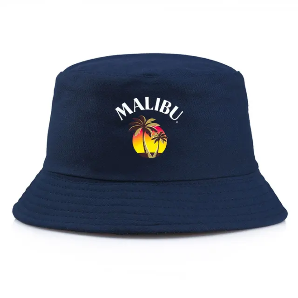 Bob de couleur bleu marine avec inscrit le logo Malibu.