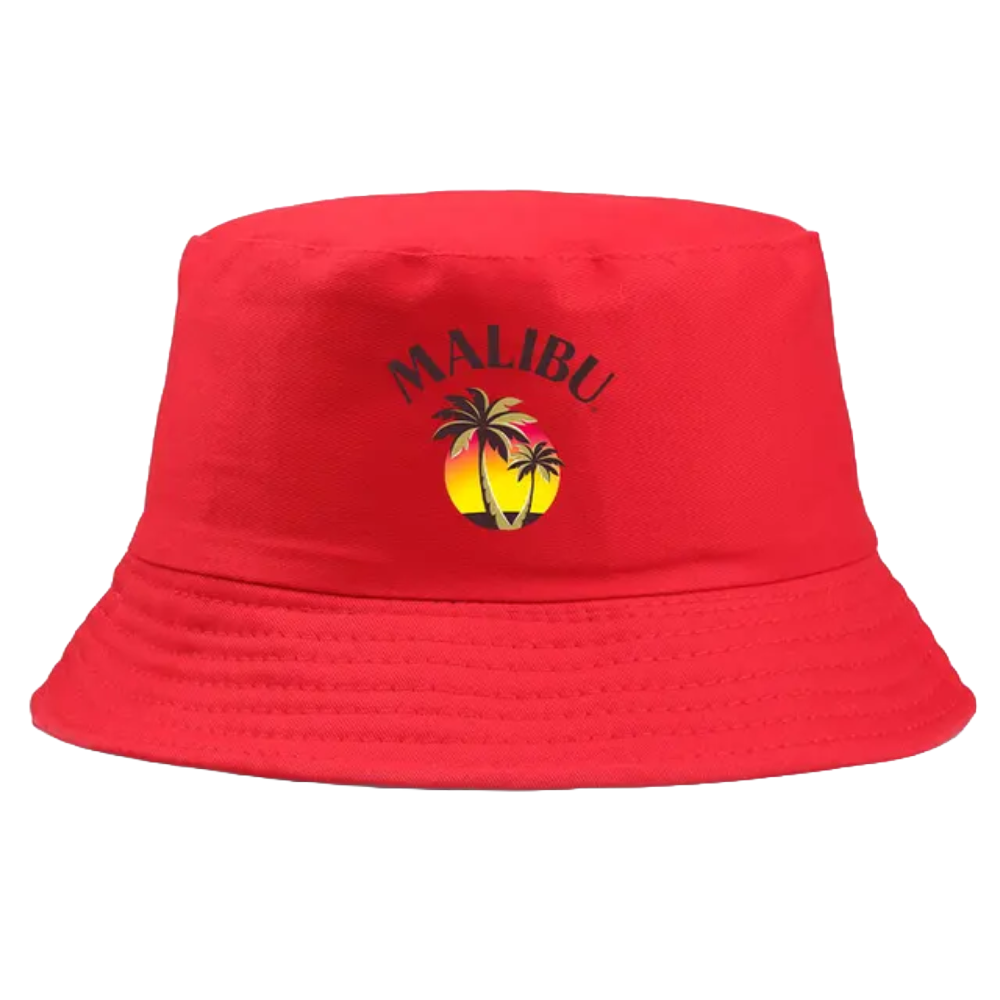 Bob de couleur rouge avec inscrit le logo Malibu.