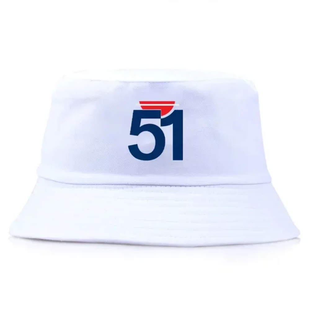 Bob de couleur blanc avec inscrit le logo Pastis 51.