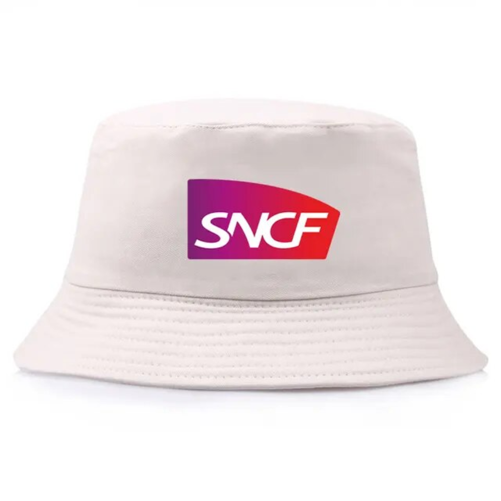 Bob de couleur beige avec inscrit le logo SNCF.